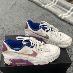 Nike White and Purple Sneakers with Air Max Design